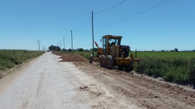 Se realizan trabajos de mantenimiento en el acceso a la Playa de Camiones