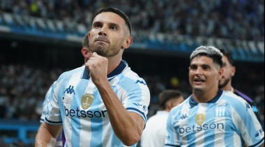 Racing vapuleó al campeón de la Libertadores y se quedó con el primer chico de la final