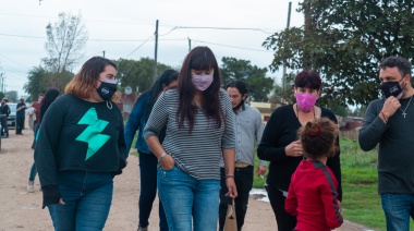Fernanda Miño recorrió el barrio Malvones donde se realizarán las obras