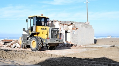 Demolieron una vieja construcción para mejorar la visibilidad de la playa