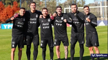La seleccion Argentina se prepara para enfrentar a Paraguay