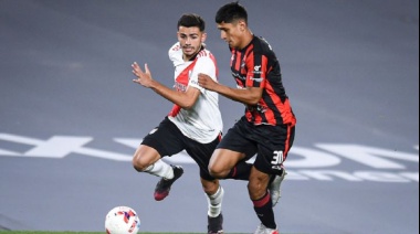 Con Julián Álvarez prendido fuego, River gano 5 a 0