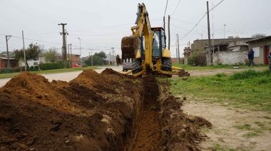 Obras Públicas construye red de agua para terminar con ramales clandestinos