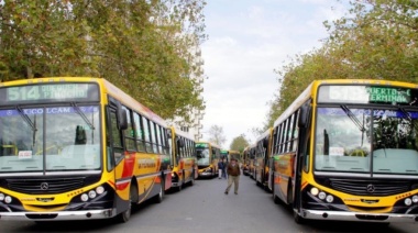 Se levantó el paro del transporte: La UTA acordó con las empresas