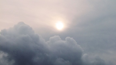 Para enfriar la Tierra, analizan lanzar un filtro solar en aerosol a la estratósfera 