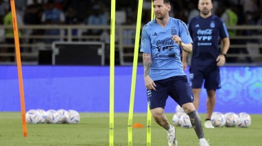 Scaloni define al interno izquierdo, la única duda de cara al debut mundialista
