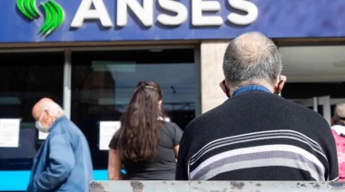 El Gobierno anunció un aumento del 17% y tres bonos de $15 mil para los jubilados