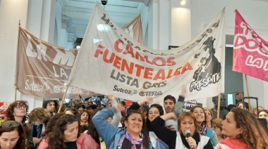 "Basta de aprietes": Docentes bonaerenses tomaron el ministerio de Educación
