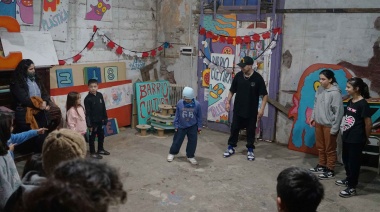 El receso escolar se vive a pura cultura en la Escuela Municipal de Artes