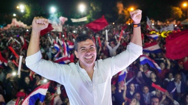 Santiago Peña asume como nuevo presidente de Paraguay
