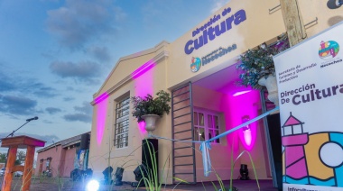 Numerosa delegación cultural viaja a Ayacucho para paarticipar de la etapa regional