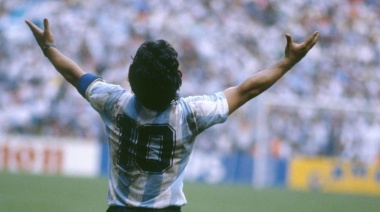 Maradona fue elegido como el deportista más popular de la historia