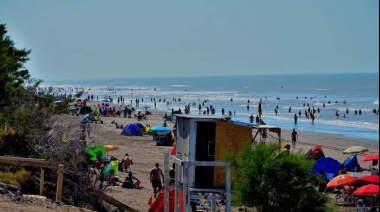 Tres ahogados en dos balnearios costeros por intentar rescatar a sus hijos del mar