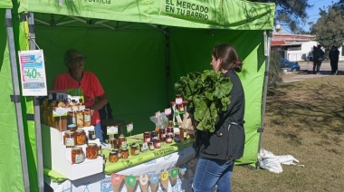 Con una propuesta renovada, volvió a realizarse la feria El Mercado