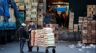 Los alimentos suben 4% en junio y comprometen el dato que esperaba el Gobierno