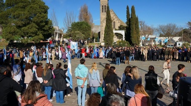 Quequén comenzó a festejar el 170 Aniversario con un concurrido acto