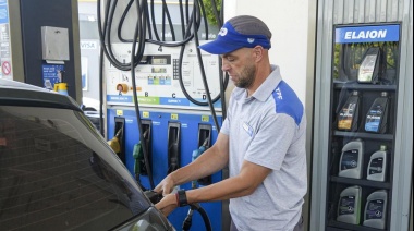 YPF bajará los precios de los combustibles un 3% a partir del lunes