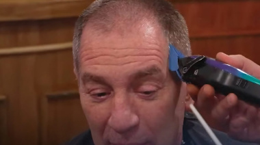 Santilli y la rapada electoral: el insólito show del colorado libertario