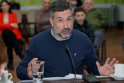 Martínez analizó tasas, licitaciones y el futuro político en Necochea