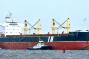 Buque quedó interdicto en Puerto Quequén por orden del Juzgado Federal