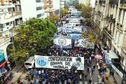 En el Día del Trabajador, la CGT y la Izquierda se movilizaron con reclamos al Gobierno