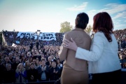 Tras meses de silencio, apareció Cristina Fernández y pidió a la oposición reagruparse