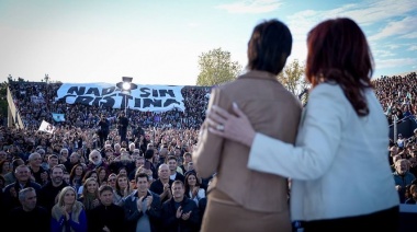 Tras meses de silencio, apareció Cristina Fernández y pidió a la oposición reagruparse