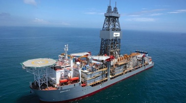Mañana llega a Mar del Plata el buque que realizará la perforación petrolera