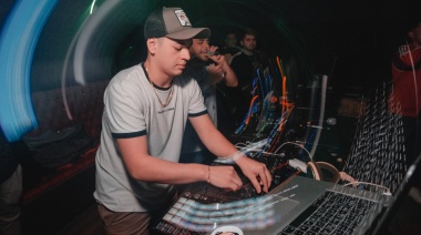 Alan Gómez, el exitoso DJ que dará vida a la Inauguración de la Temporada en Quequén