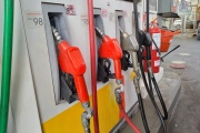 Nuevo aumento para los combustibles: Shell ya aplica una suba del 4%