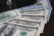 El dólar blue rompió por primera vez la barrera de los $500