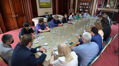 Suma fija en Provincia: ¿Qué ofrece el Gobierno y cuánto piden los gremios?