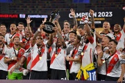 River venció con autoridad a Rosario Central y se quedó con el Trofeo de Campeones