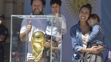 Tandil se revolucionó con la visita de la Copa del Mundo