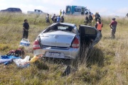Una familia que venía a vacacionar a Necochea volcó cerca de Pieres