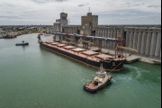 Atravesando el mejor bimestre de su historia, Puerto Quequén cumple 30 años