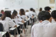 El Gobierno lanzó los vouchers escolares para escuelas públicas de gestión privada