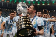 Lionel Messi va por la gloria en su décima final con la Selección