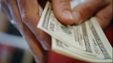 Qué puede pasar mañana con el dólar y los mercados financieros en base al resultado de la elección