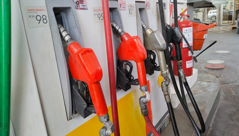 El Gobierno busca sumar los combustible al programa de Precios Justos