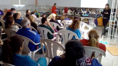 Capacitan al personal del Hospital Irurzun para comunicarse en Lengua de Señas