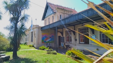 La Escuela de Artes abrió un ciclo de visitas guiadas para jardines de infantes