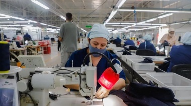 La industria pyme cayó un 10% en febrero y acumula tres meses consecutivos en baja
