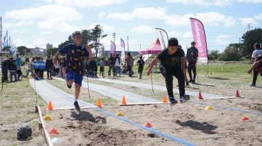 La pista de atletismo se abre a los chicos en el inicio de las vacaciones de invierno