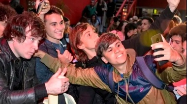Una docente trató de "pelotudos" a sus alumnos por votar a Milei