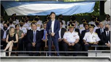 Kicillof enviará a la Legislatura un proyecto para crear un cuerpo de policía para espectáculos