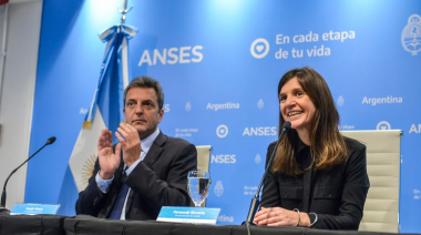 Massa anunció bonos para trabajadores informales y desempleados