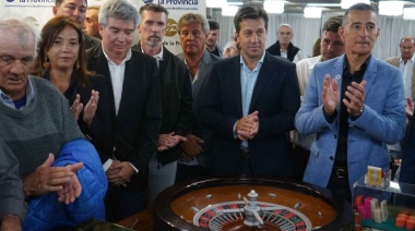 Después de cuatro años, se lanzó la primera bola de la temporada en el Casino