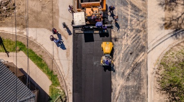 Se materializa un sueño de años: Comenzó a asfaltarse la Avenida 58