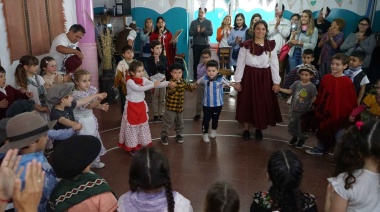 En el Jardín Lassalle, Rojas dijo que "es fundamental mantener viva nuestra cultura"